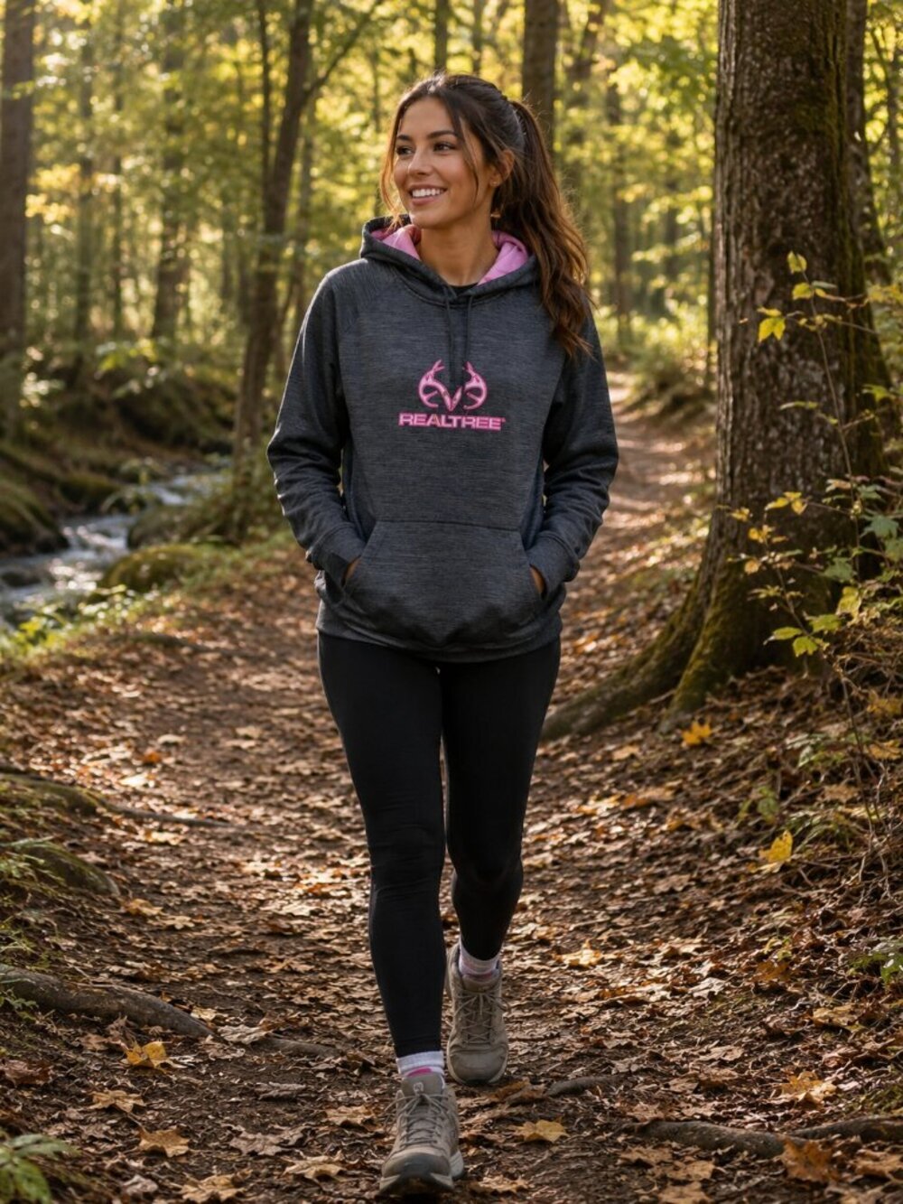 Womens Realtree Hoodie (LARGE)